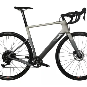 Gravel-Bike-Electrique-3T-Exploro-RaceMax-Boost-Dropbar-Fulcrum-Shimano-GRX-11V-250-Wh-700-mm-Gris-Satin-2022-1.jpeg Gravel Bike Électrique 3T Exploro RaceMax Boost Dropbar Fulcrum Shimano GRX 11V 250 Wh 700 mm Gris Satin 2022