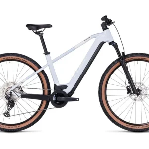 VTT Électrique Semi-Rigide Cube Reaction Hybrid Pro 750 Shimano Deore 11V 750 Wh 29 » Blanc Flash 2023