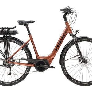 Vélo de Ville Électrique Trek Verve+ 1 Lowstep Shimano Tourney/Altus 8V 500 Wh Orange Foncé 2023